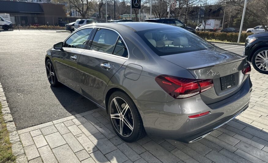 CERTIFIED PRE-OWNED 2019 MERCEDES-BENZ A 220 4MATIC® 4D SEDAN