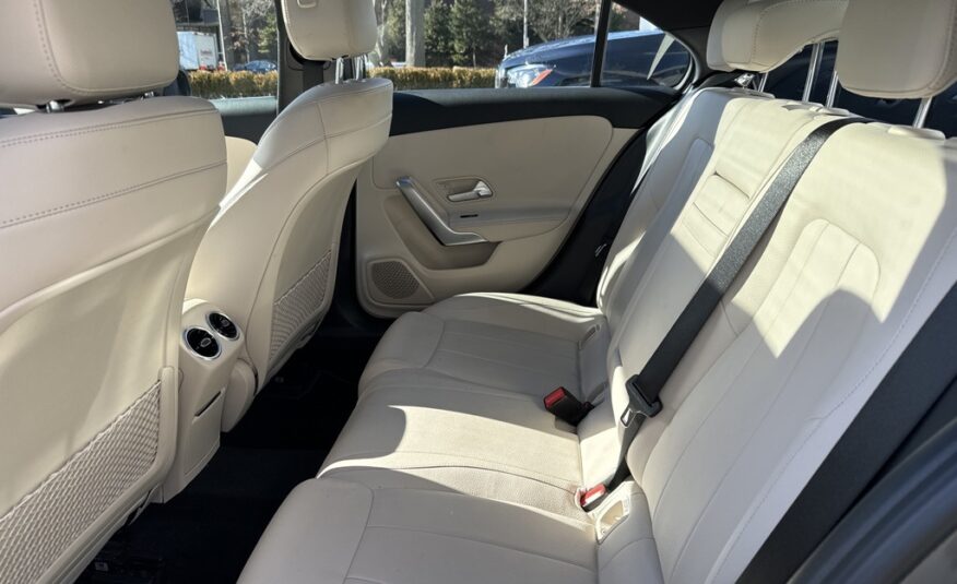 CERTIFIED PRE-OWNED 2019 MERCEDES-BENZ A 220 4MATIC® 4D SEDAN