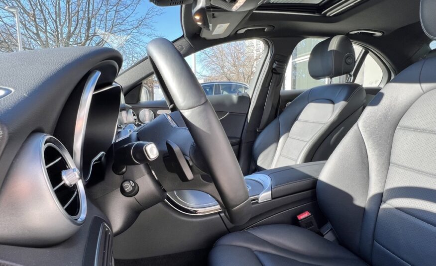 CERTIFIED PRE-OWNED 2021 MERCEDES-BENZ C 300 4MATIC® 4D SEDAN