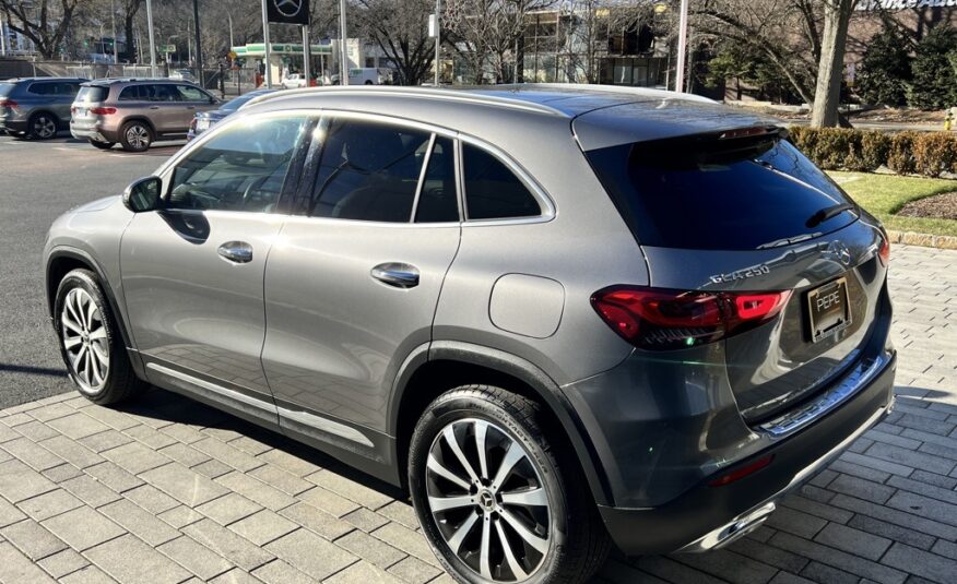 CERTIFIED PRE-OWNED 2021 MERCEDES-BENZ GLA 250 4MATIC® 4D SPORT UTILITY