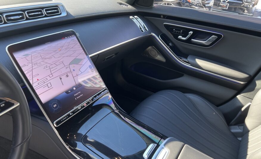 CERTIFIED PRE-OWNED 2022 MERCEDES-BENZ S 500 WITH NAVIGATION