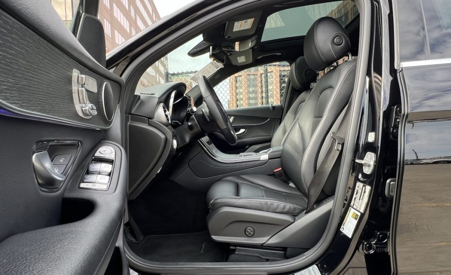 2021 Mercedes-Benz GLC 300 4MATIC® 4D Sport Utility