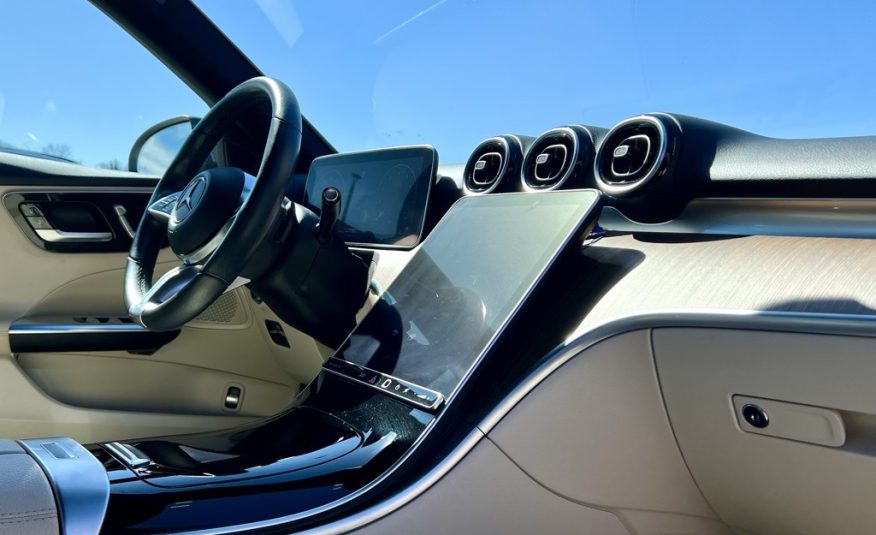 Certified Pre-Owned 2022 Mercedes-Benz C 300 4MATIC® 4D Sedan