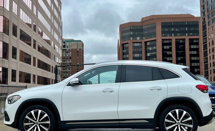 Certified Pre-Owned 2022 Mercedes-Benz GLA 250 4MATIC® 4D Sport Utility